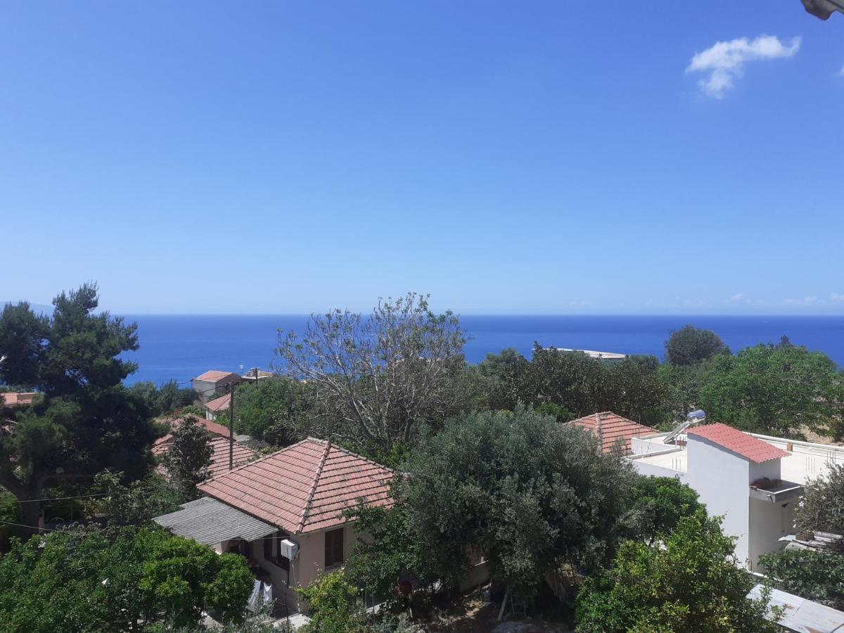 Small For 2 With View Appartement