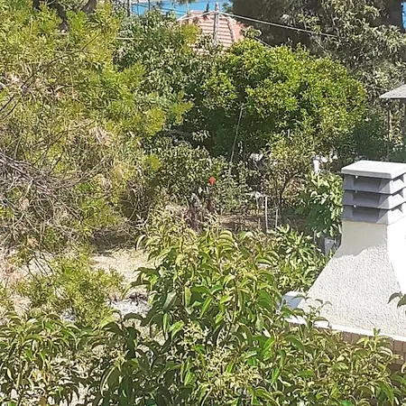 לואורדטה Small Studio For 2 With View מראה חיצוני תמונה